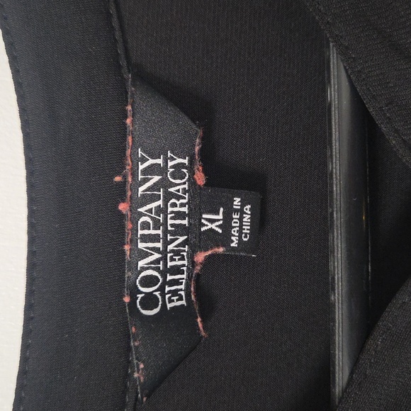 Company Ellen Tracy Elegant Black Top with Gold Zipper - Picture 2 of 5